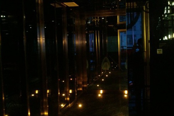 成都岷江边品茗，养生休闲新体验(成都岷江饭店餐厅)